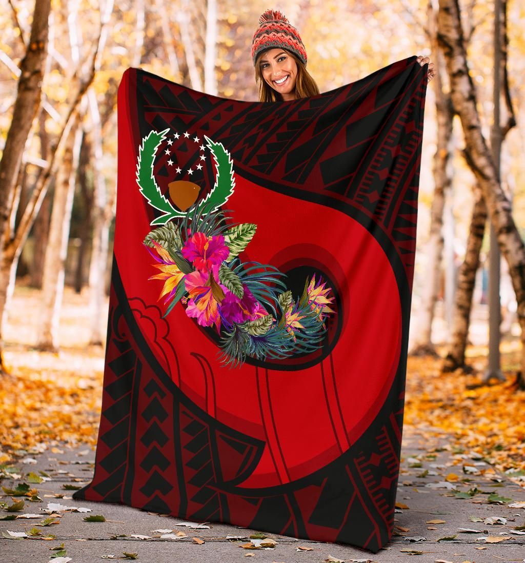 Pohnpei Premium Blanket - Polynesian Hook And Hibiscus (Red)