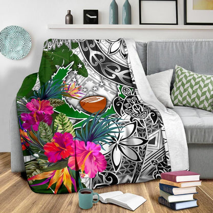 Pohnpei Premium Blanket White - Turtle Plumeria Banana Leaf