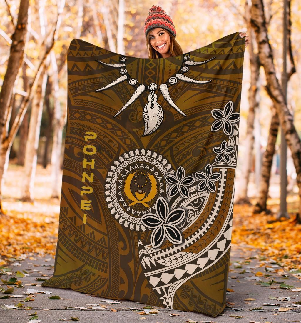 Pohnpei Premium Blankets - Polynesian Boar Tusk