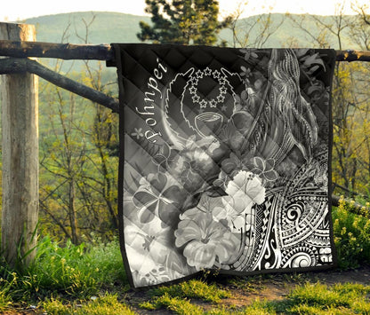 Pohnpei Premium Quilt - Humpback Whale with Tropical Flowers (White)