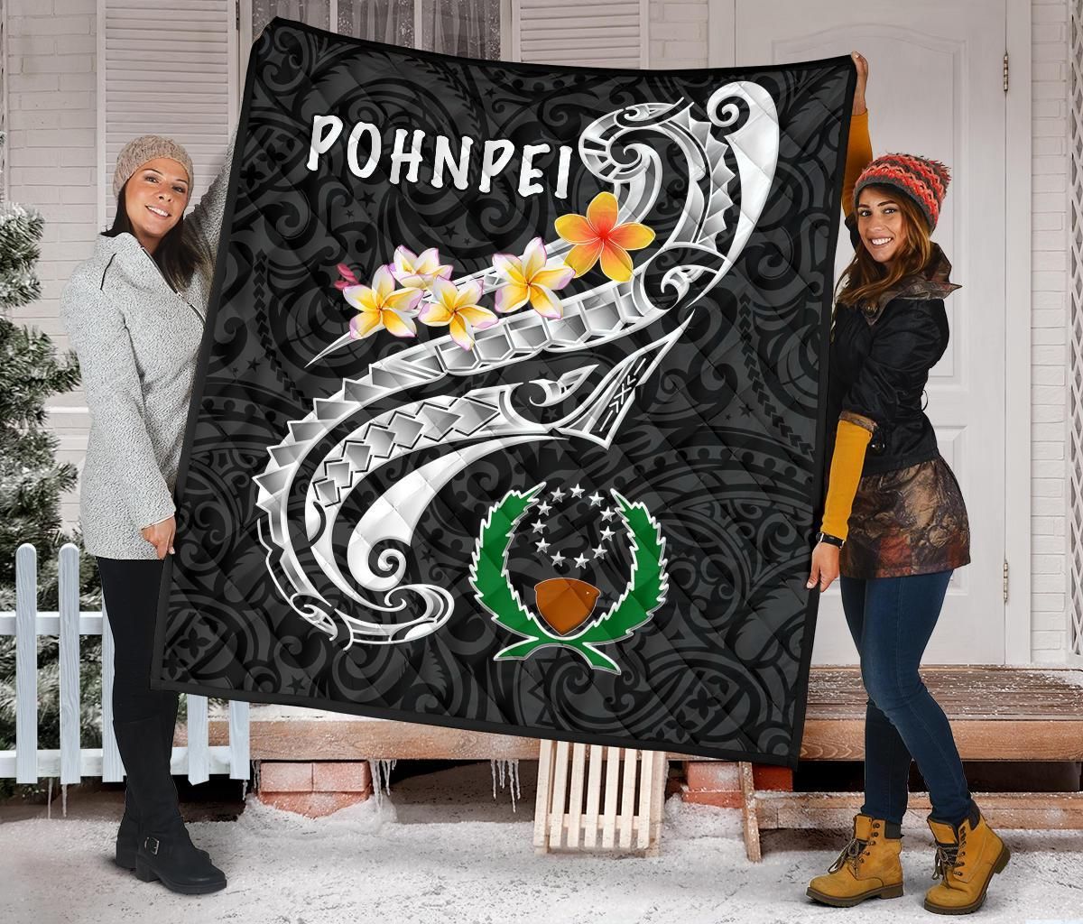 Pohnpei Premium Quilt - Pohnpei Seal Polynesian Patterns Plumeria (Black)