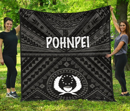 Pohnpei Premium Quilt - Pohnpei Seal With Polynesian Tattoo Style ( Black)