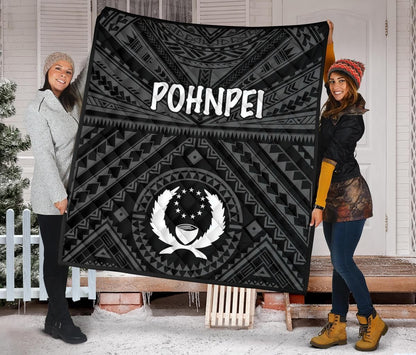 Pohnpei Premium Quilt - Pohnpei Seal With Polynesian Tattoo Style ( Black)