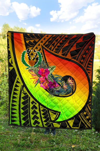 Pohnpei Premium Quilt - Polynesian Hook And Hibiscus (Reggae)