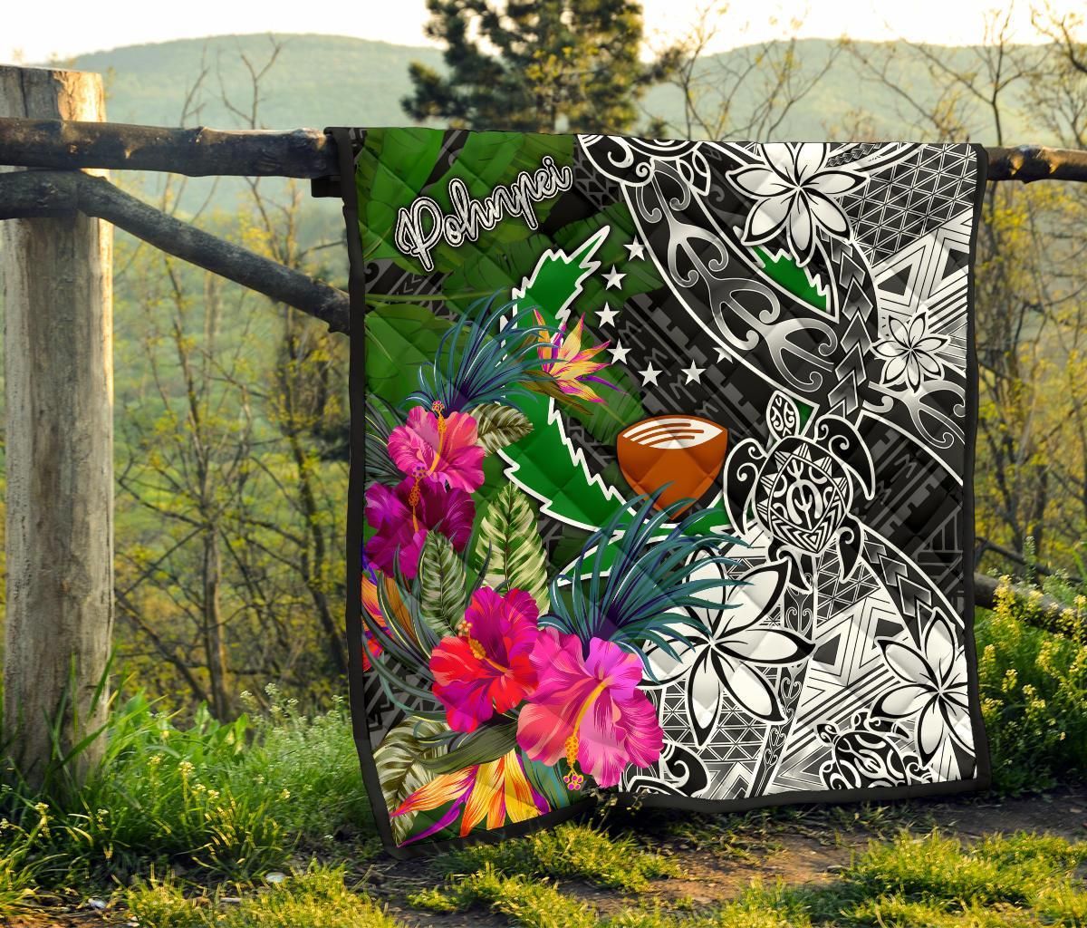 Pohnpei Premium Quilt - Turtle Plumeria Banana Leaf