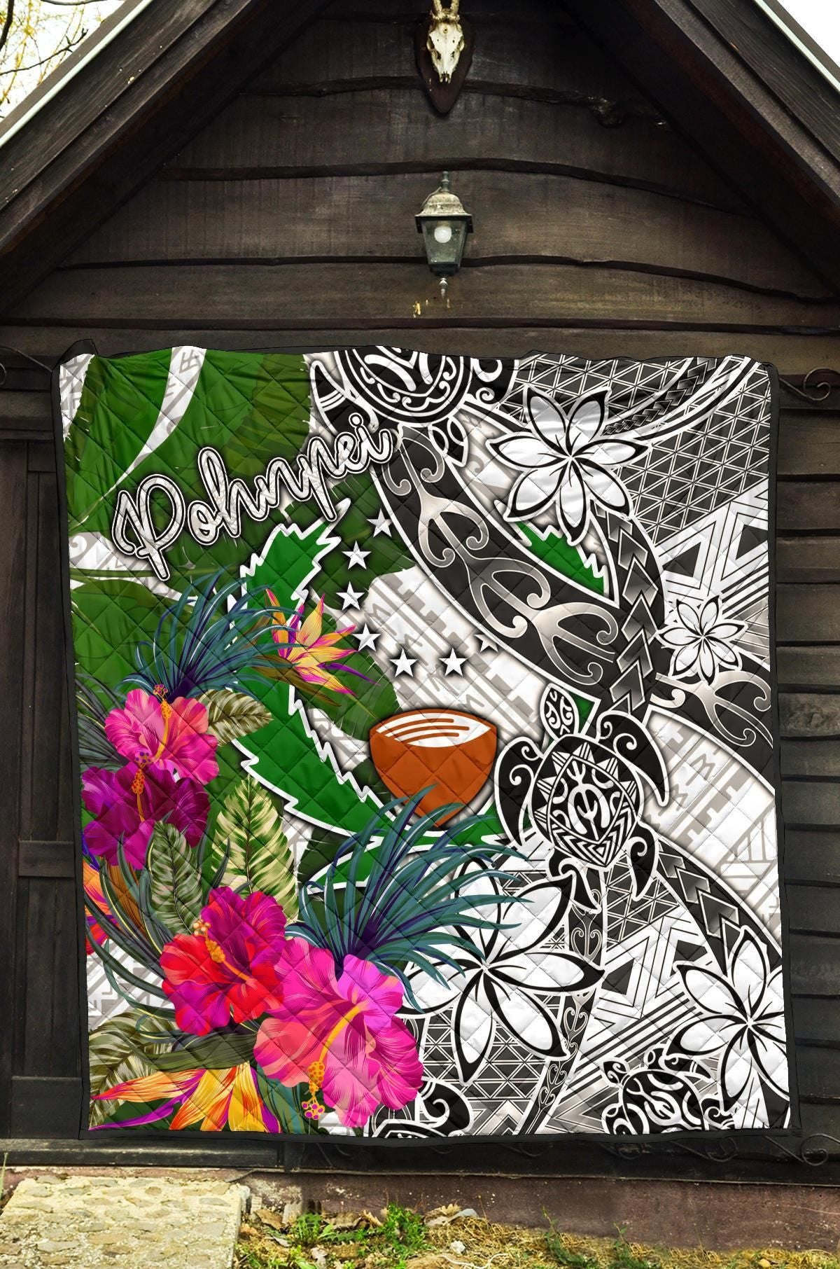 Pohnpei Premium Quilt White - Turtle Plumeria Banana Leaf