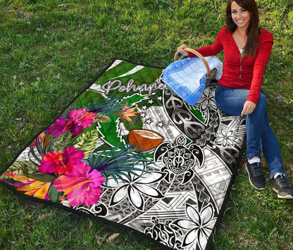 Pohnpei Premium Quilt White - Turtle Plumeria Banana Leaf