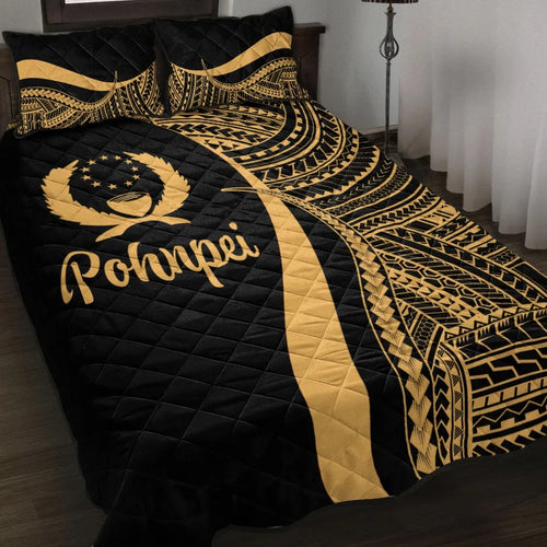 Pohnpei Quilt Bed Set - Gold Polynesian Tentacle Tribal Pattern