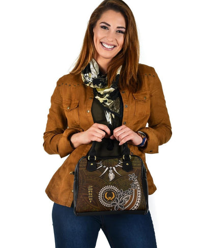 Pohnpei Shoulder Handbag - Polynesian Boar Tusk