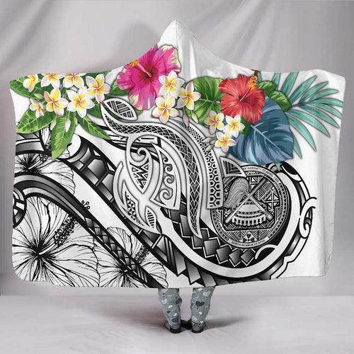 Polynesian American Samoa Hooded Blanket - Summer Plumeria (White)
