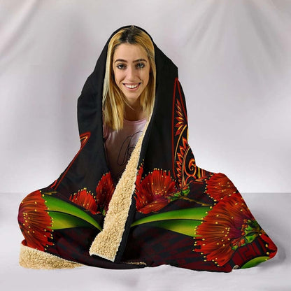 Polynesian Hawaii Hooded Blanket - Ohia Lehua