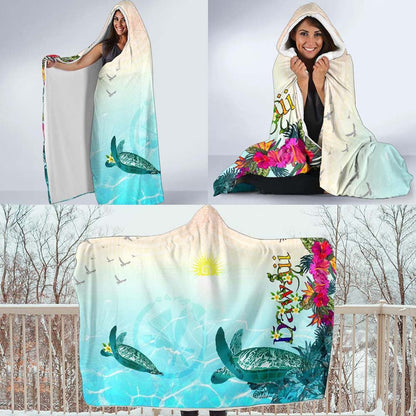 Polynesian Hawaii Hooded Blankets - View sea Hawaii with Turtle and Whale