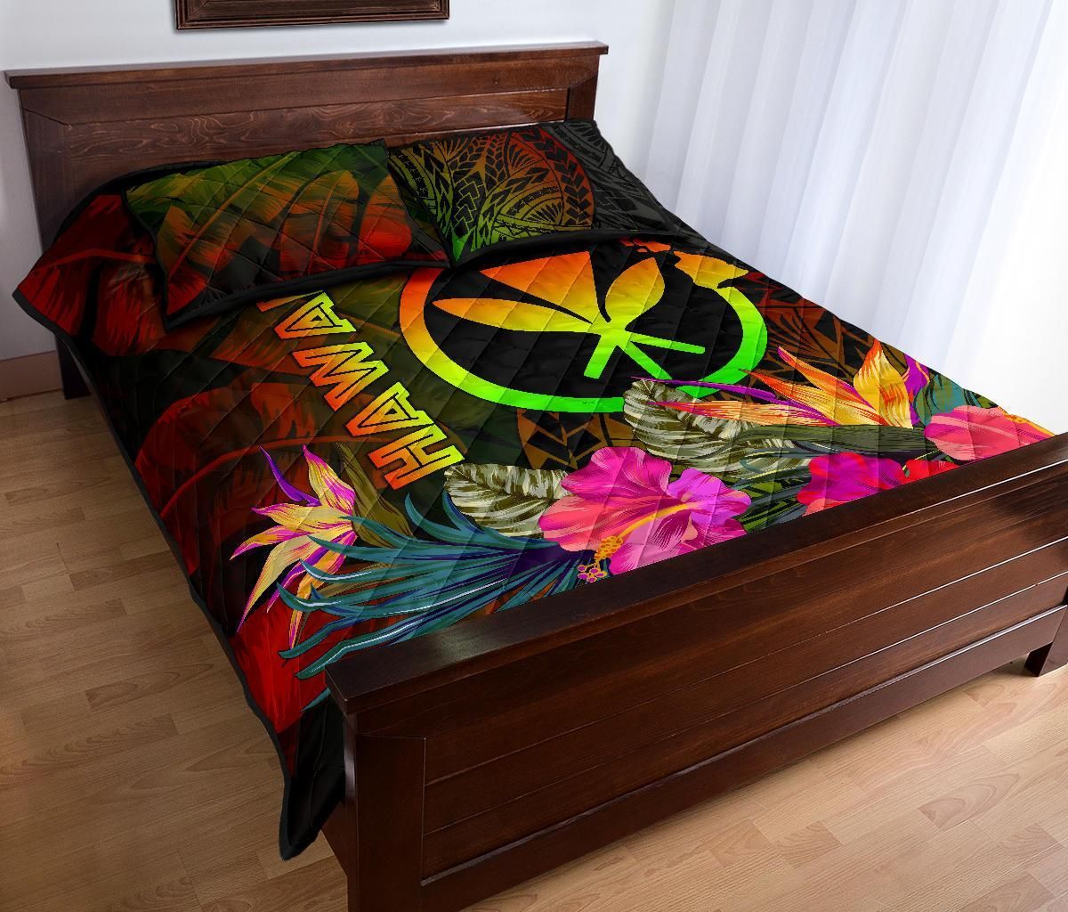 Polynesian Hawaii Kanaka Maoli Polynesian Quilt Bed Set - Hibiscus and Banana Leaves