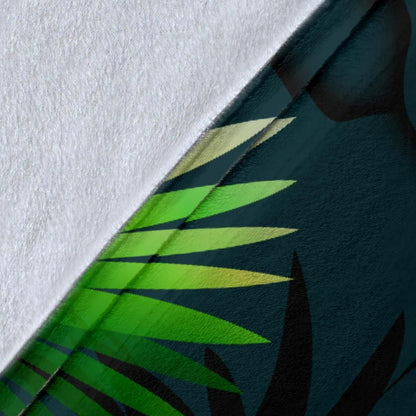 Polynesian Hawaii Kanaka Maoli Premium Blanket - Heart with Hibiscus