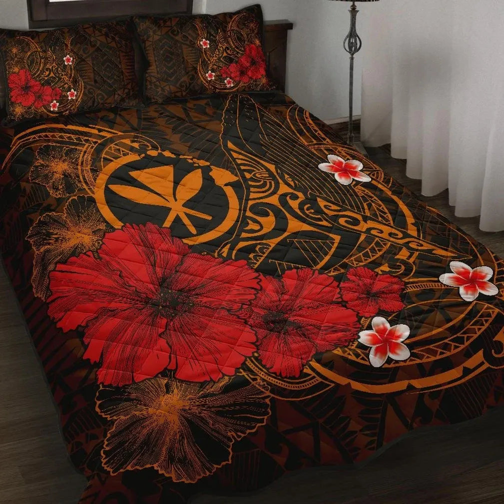 Polynesian Hawaii Kanaka Maoli Quilt Bed Set - Humpback Whale with Hibiscus (Golden)