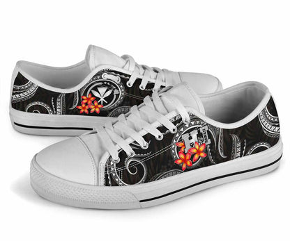 Polynesian Hawaii Low Top Shoes - Black Plumeria