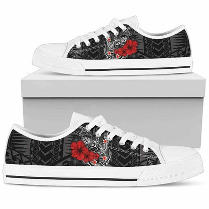 Polynesian Hawaii Low Top Shoes - Humpback Whale with Hibiscus (White)