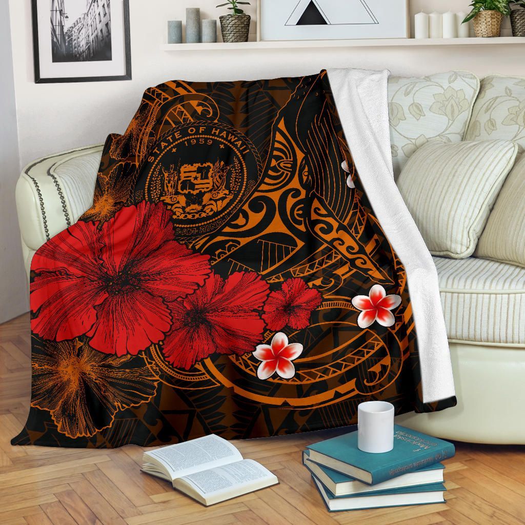 Polynesian Hawaii Premium Blanket - Humpback Whale with Hibiscus (Golden)