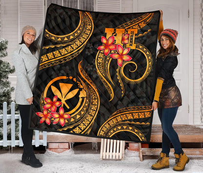 Polynesian Hawaii Premium Quilt - Gold Plumeria