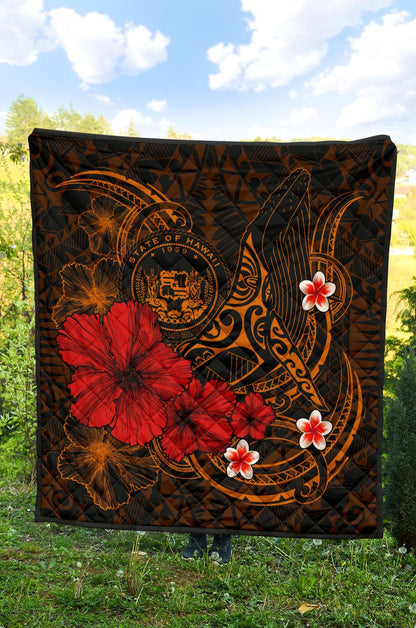 Polynesian Hawaii Premium Quilt - Humpback Whale with Hibiscus (Golden)
