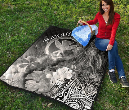 Polynesian Hawaii Premium Quilt - Kanaka Maoli Humpback Whale with Tropical Flowers (White)