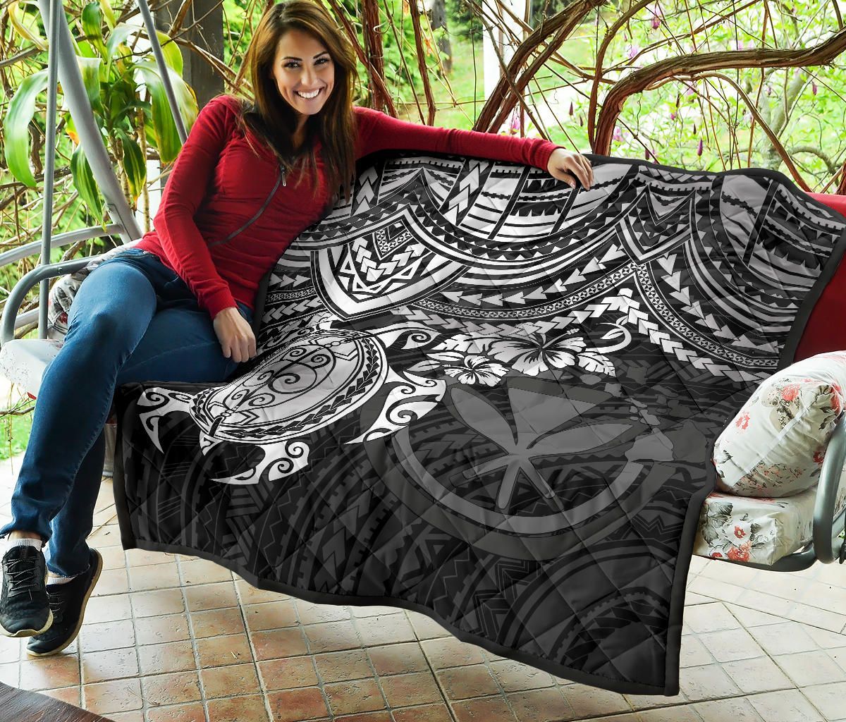 Hawaii Polynesian Premium Quilt - Kanaka Maoli & White Turtle Hibiscus
