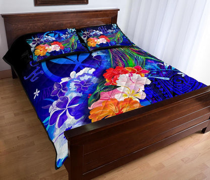 Polynesian Hawaii Quilt Bed Set - Kanaka Maoli Humpback Whale with Tropical Flowers (Blue)