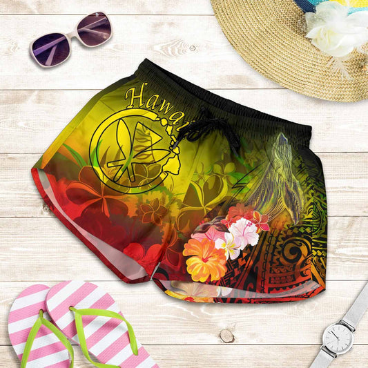 Polynesian Hawaii Women Shorts - Kanaka Maoli Humpback Whale with Tropical Flowers (Yellow)