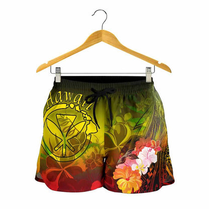 Polynesian Hawaii Women Shorts - Kanaka Maoli Humpback Whale with Tropical Flowers (Yellow)