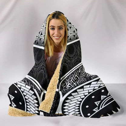 Polynesian Hooded Blankets - American Samoa Coat Of Arm With Poly Patterns