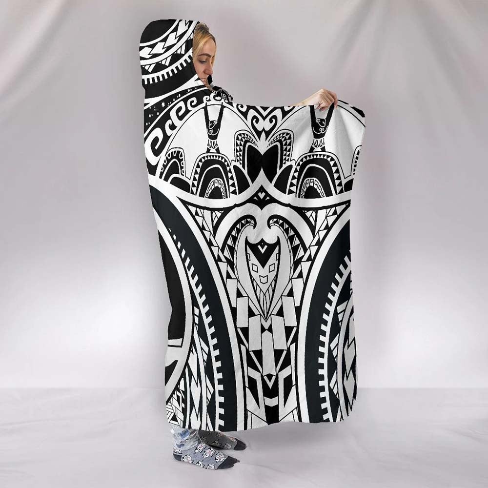 Polynesian Hooded Blankets - Guam Flag Seal with Maui Moana Tattoo White
