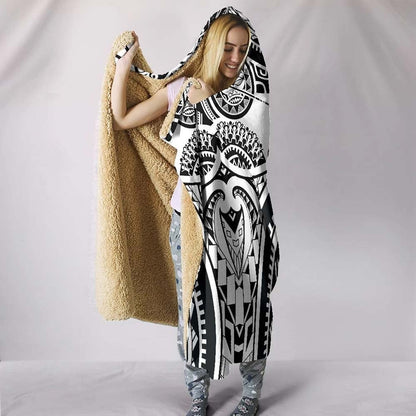 Polynesian Hooded Blankets - Guam Flag Seal with Maui Moana Tattoo White