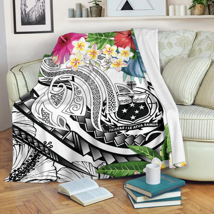 Polynesian Samoa Premium Blanket - Summer Plumeria (White)