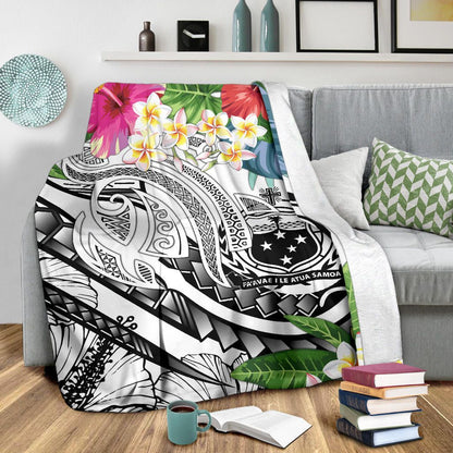 Polynesian Samoa Premium Blanket - Summer Plumeria (White)