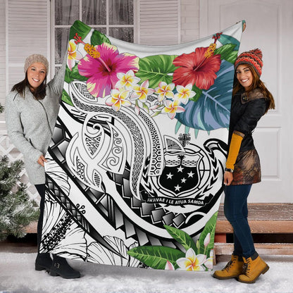 Polynesian Samoa Premium Blanket - Summer Plumeria (White)