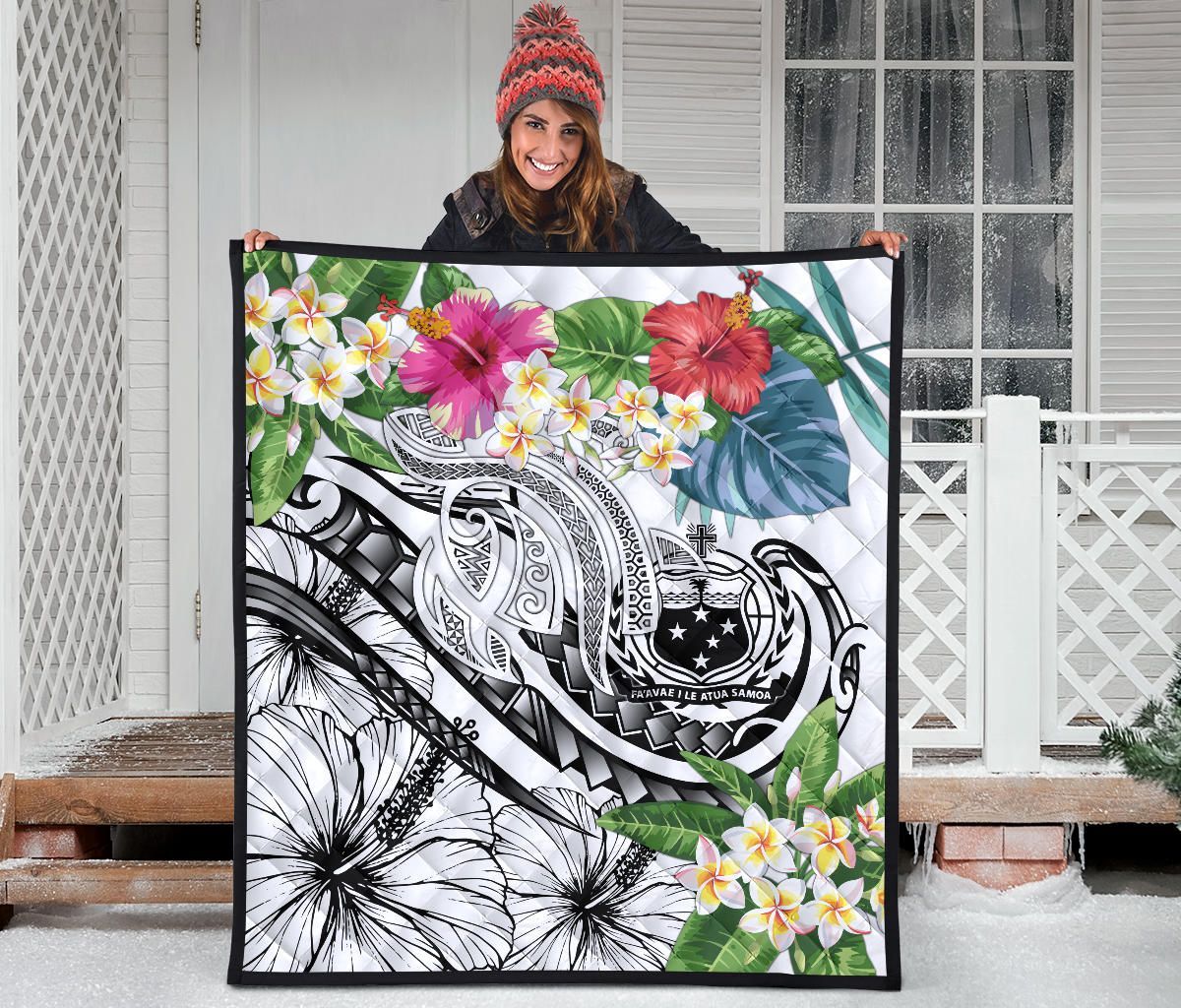 Polynesian Samoa Premium Quilt - Summer Plumeria (White)