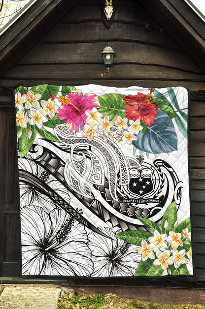 Polynesian Samoa Premium Quilt - Summer Plumeria (White)