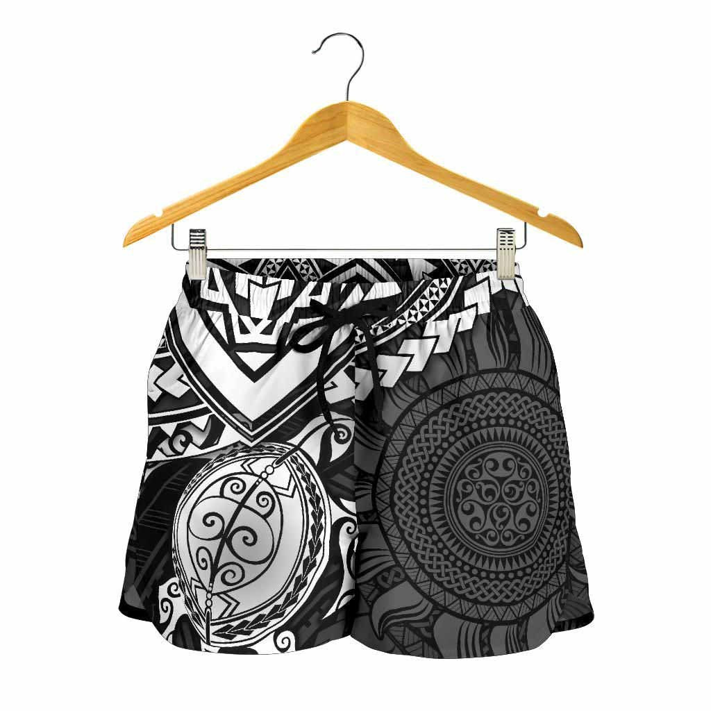 Polynesian Shorts (Women) - Polynesian White Turtle