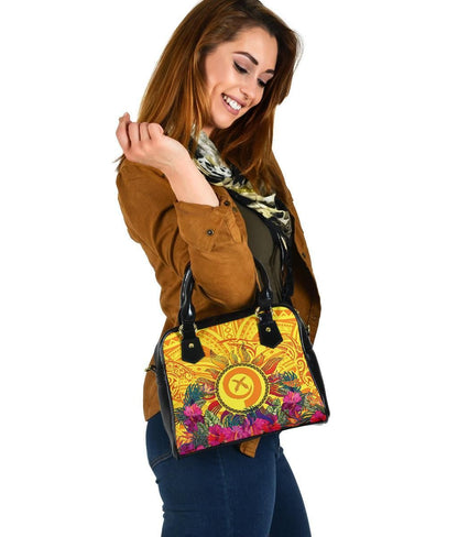 Polynesian Shoulder Handbags - Vanuatu Symbols With Hibiscus