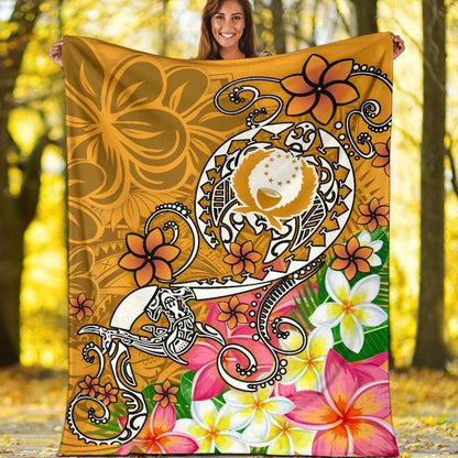Pohnpei Premium Blanket - Turtle Plumeria (Gold)