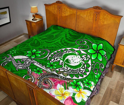 Pohnpei Premium Quilt - Turtle Plumeria (Green)