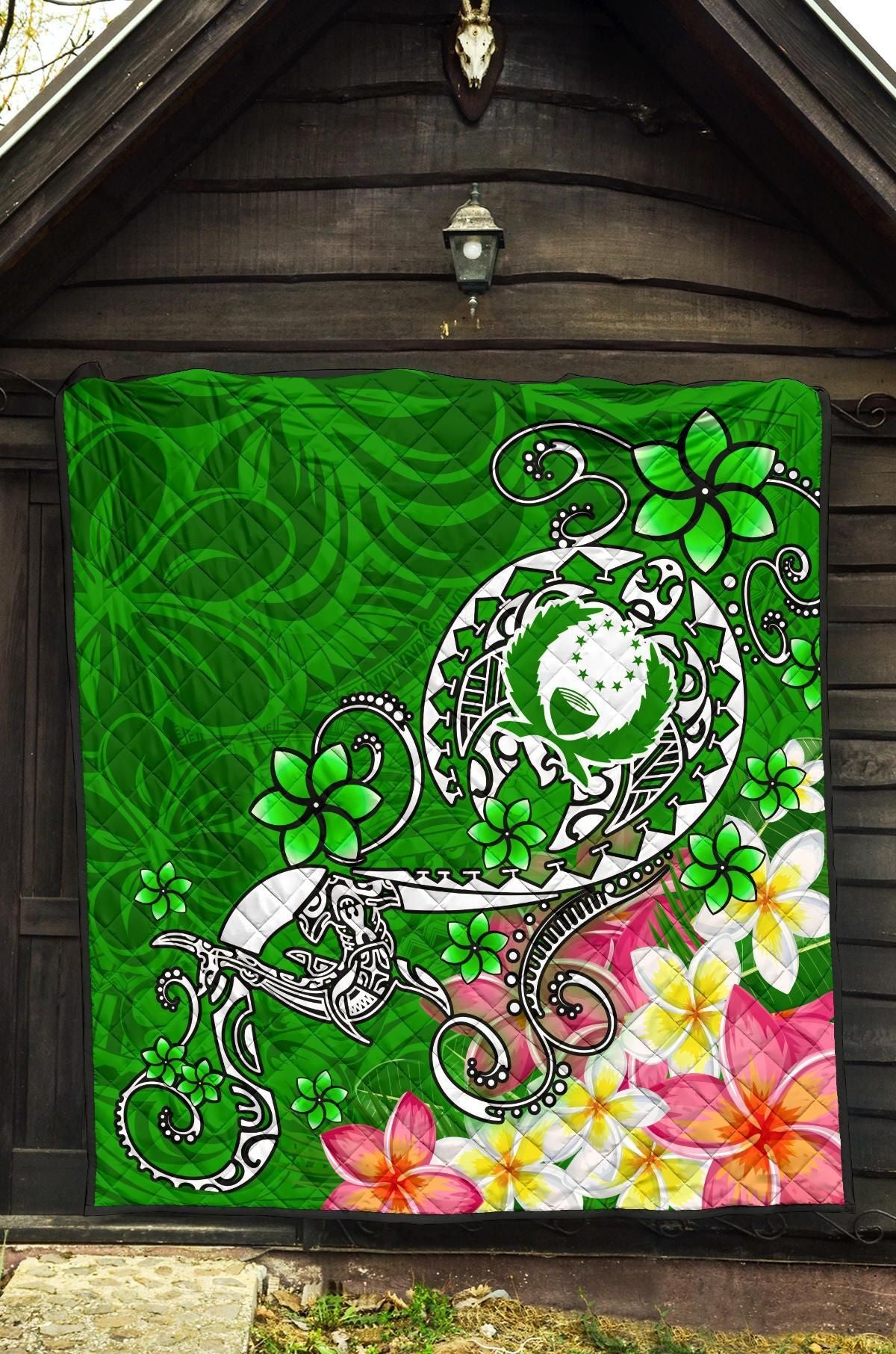 Pohnpei Premium Quilt - Turtle Plumeria (Green)