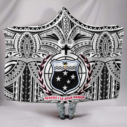 Samoa Hooded Blanket - Coat Of Arm (White)
