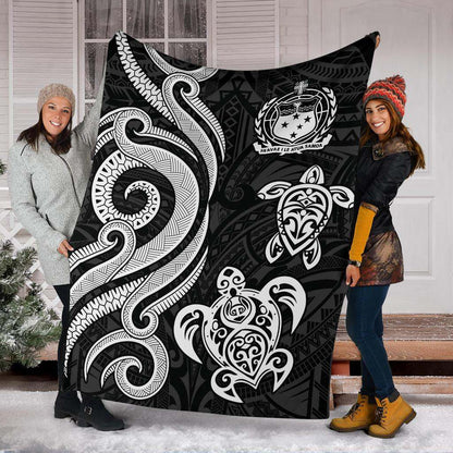 Samoa Polynesian Premium Blanket - White Tentacle Turtle
