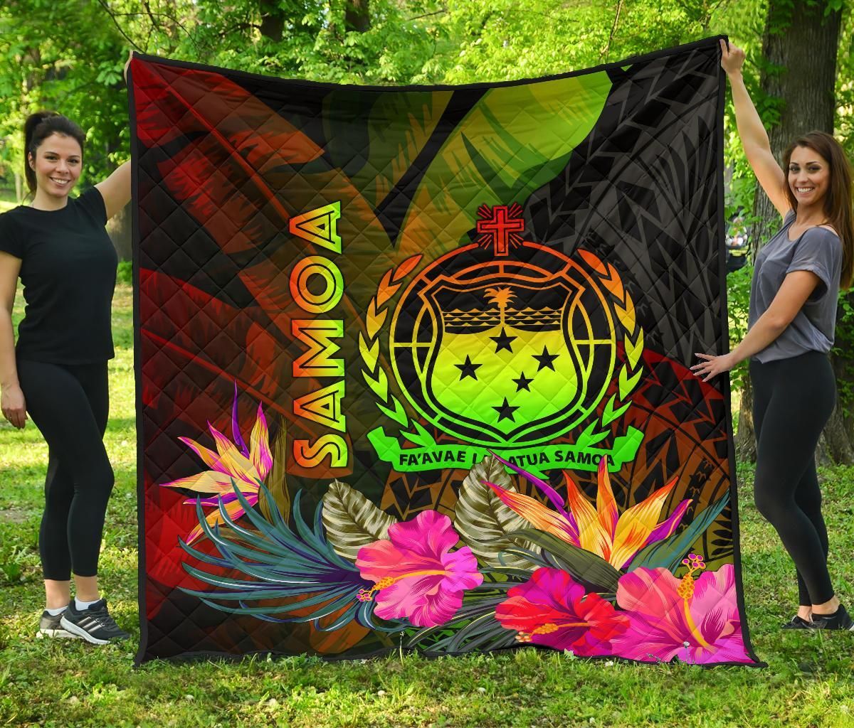 Samoa Polynesian Premium Quilt -  Hibiscus and Banana Leaves