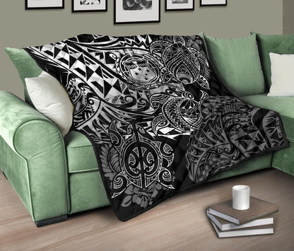 Samoa Polynesian Premium Quilt - White Turtle Flowing