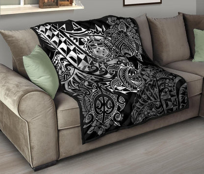 Samoa Polynesian Premium Quilt - White Turtle Flowing