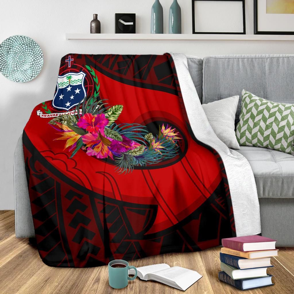 Samoa Premium Blanket - Polynesian Hook And Hibiscus (Red)