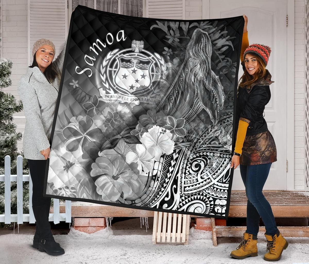 Samoa Premium Quilt - Humpback Whale with Tropical Flowers (White)