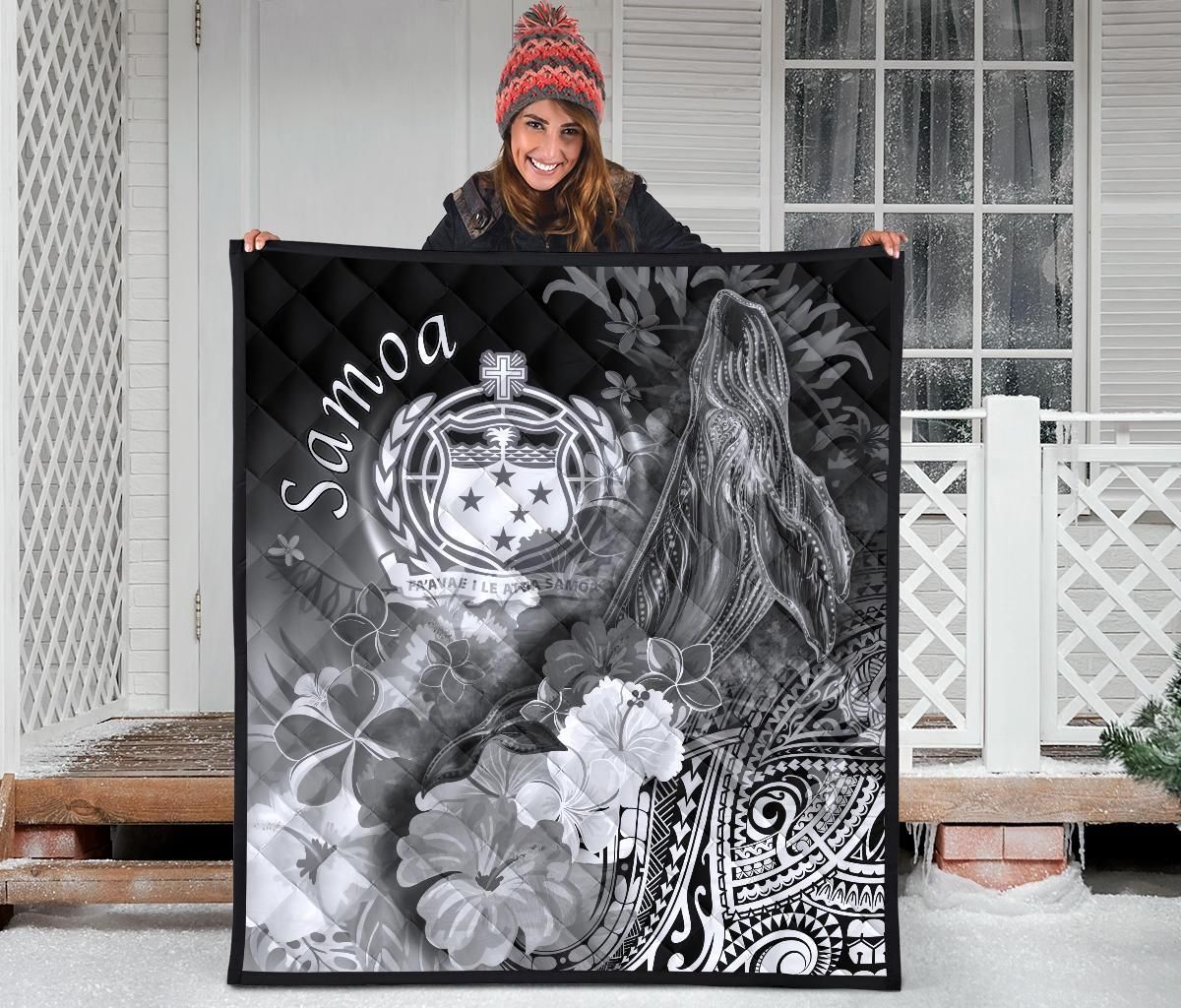 Samoa Premium Quilt - Humpback Whale with Tropical Flowers (White)